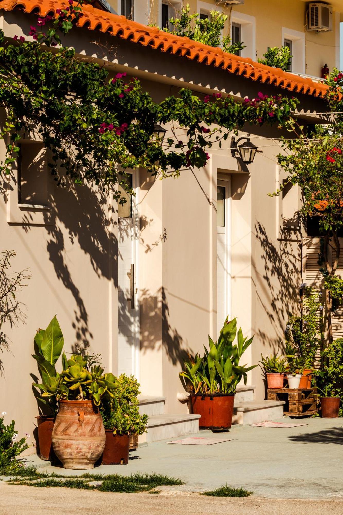 Garden Studios อาลีเกส ภายนอก รูปภาพ